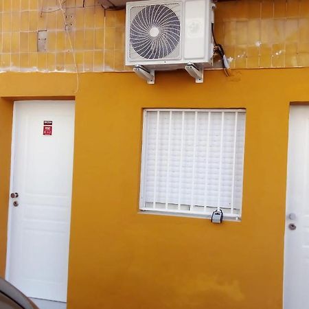 Estudio Encantador Cerca Del Carrefour Rosaleda 1 Málaga Dış mekan fotoğraf